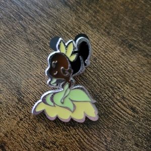 3/$20 - 4/$25 - 5/$30 - Disney Pin - Princess Tiana (Princes and the Frog)